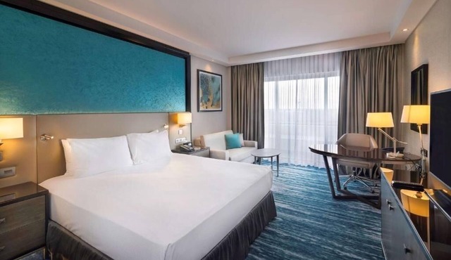 Superior Room Pool View Near Al Sarouj Roundabout
