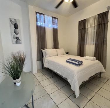 Surfer Steps Apartment