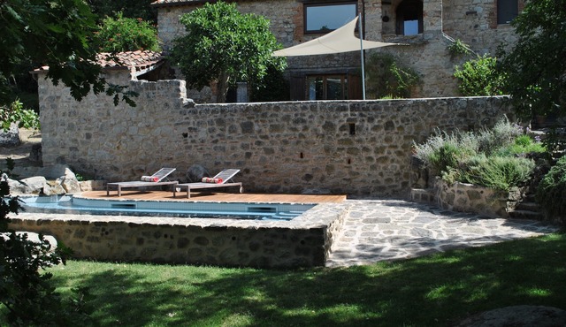 surrounded by nature, apartment in a stone farmhouse from the 1800s with swimming pool
