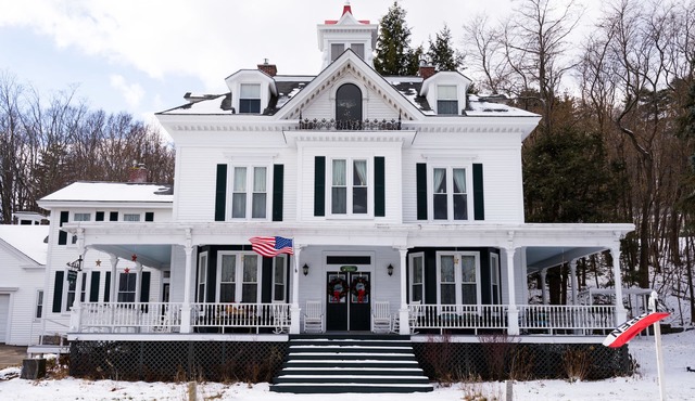 Sutton House B & B