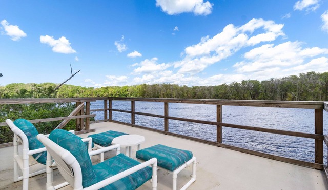 Suwannee Riverfront Retreat