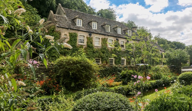 Swan Hotel