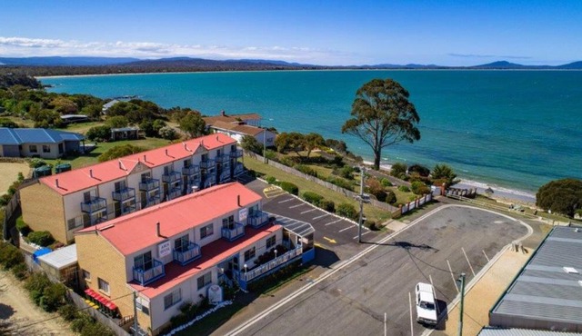 SWANSEA VILLAS