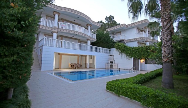Sweelems Villa's