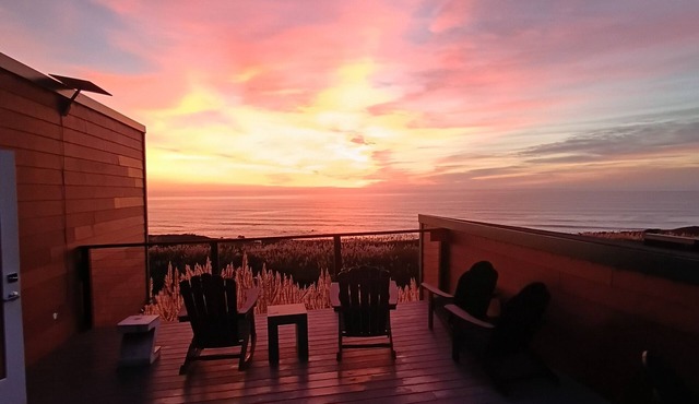Sweeping ocean views in stunning modern house on 20 acres