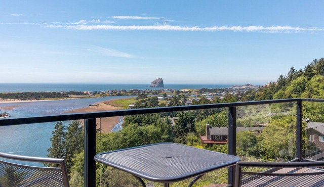 Sweeping Panoramic Ocean/River Views at this Pet Friendly Home, Community Pool