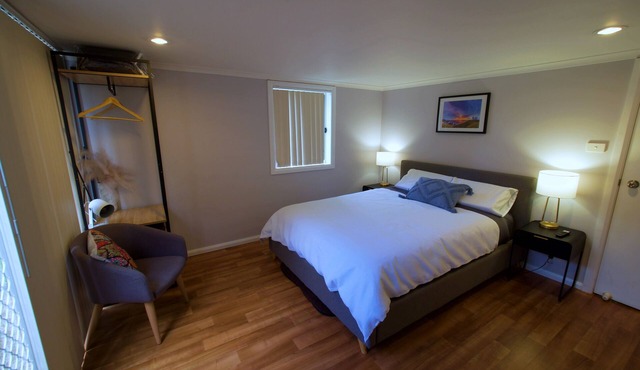 Sweet cosy one bedroom unit in Port Macquarie, 10 mins walk from Flynns Beach!