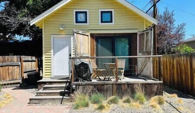 Sweet Studio 1/2 mile Downtown & Old Mill District