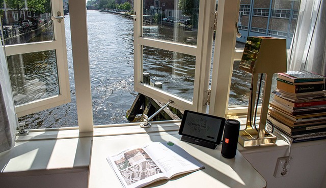 SWEETS - Van Hallbrug