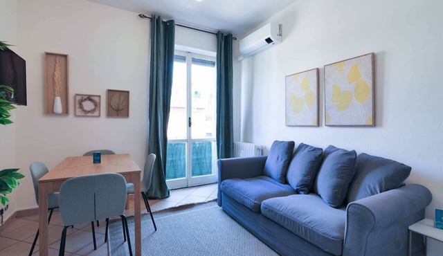 Sweett | Modigliani - One Bedroom Apartment, Sleeps 4