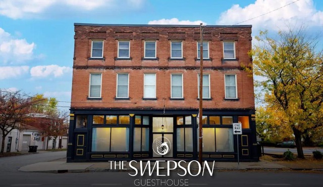 Swepson Guesthouse KING Sleep42 15BR 10BA 22Beds
