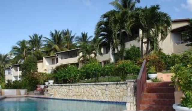 Swimming Pool- Balcony Veranda- Sea & Sunset Views