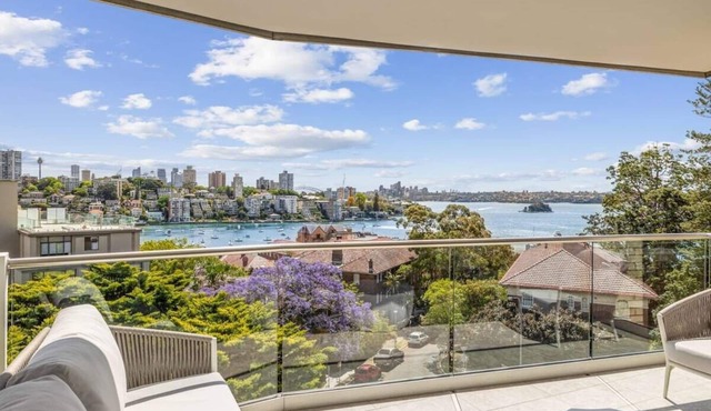 Sydney Harbour View Penthouse, Double Bay