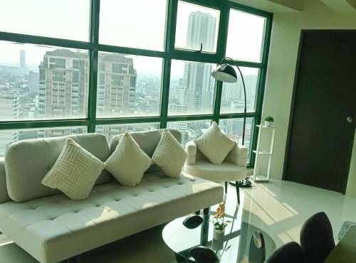 Symphony Tower Quezon City 44sqm - Full glass view