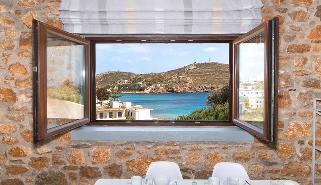 Syra Suites