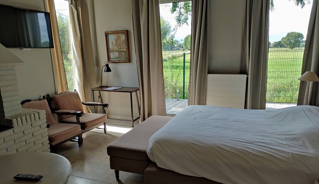 ' t Bed en tafel