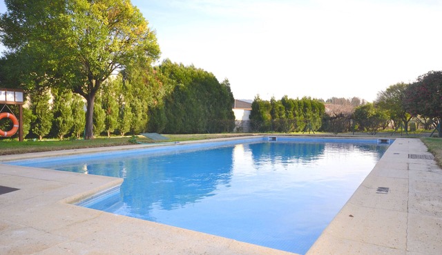 T2 with shared pool and covered terrace