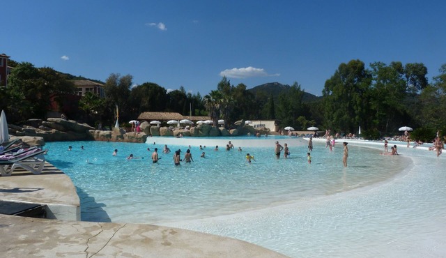 T2LES RESTANQUES DE ST TROPEZ SEA SWIMMING POOL AIR CONDITIONING