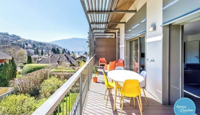 T4 Terre EO - close to Lake Annecy.