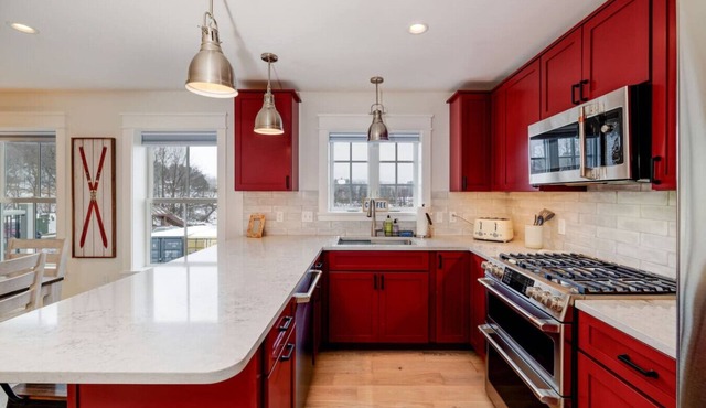 Taber Suite at 109 Main
