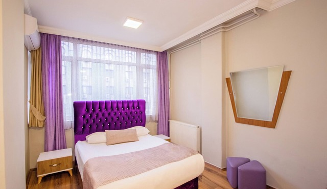 Tac Hotel