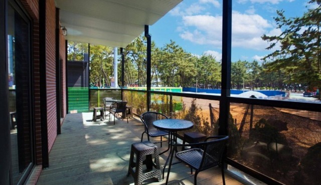 Taean Solbatgil Pension