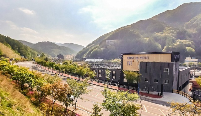 Taebaek M Plus Self Check-in Motel