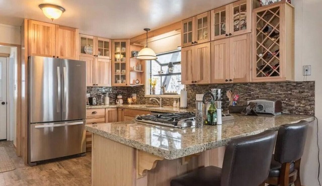 Tahoe Tyme Cabin Walking Distance to town