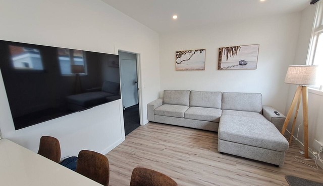 Tainui Charm - Fully renovated, 3 bedrooms