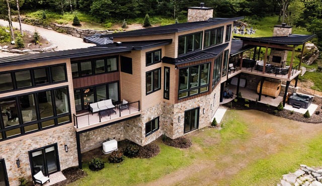 Take a Deep Breath at Eagles Nest - sleeps 26, sauna, views, hot tub, games