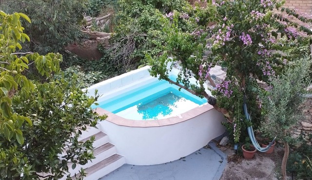 Take it easy at this unique and tranquil getaway.