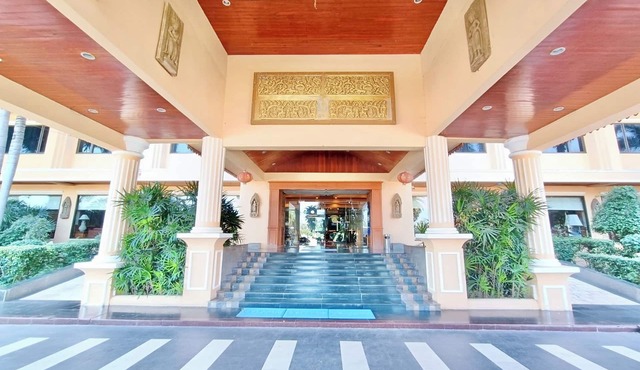 Taksila Hotel
