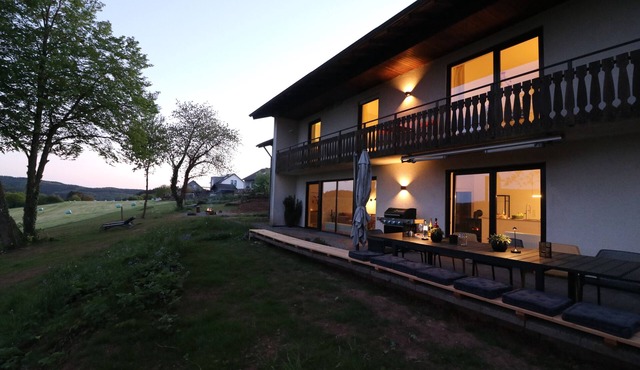 Talblick9 - architect's house in an exclusive location