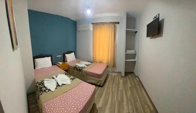 TAN OTEL