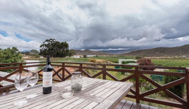 Tanagra Wine & Guestfarm