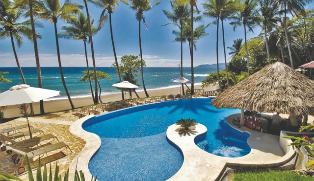 Tango Mar Beachfront Boutique Hotel & Villas