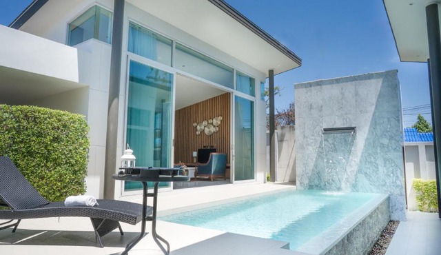 Tarton Bou Pool Villa