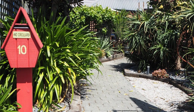 Tasman Bay Backpackers