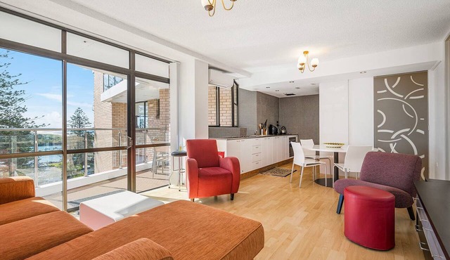 Tasman Towers 16 - Two bedroom unit located in the heart of Port Macquarie