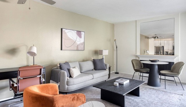 Tasteful Pasadena 1BR w/Gym & Pool, nr Colorado Ave, by Blueground
