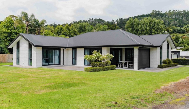 Te Puna Valley Escape