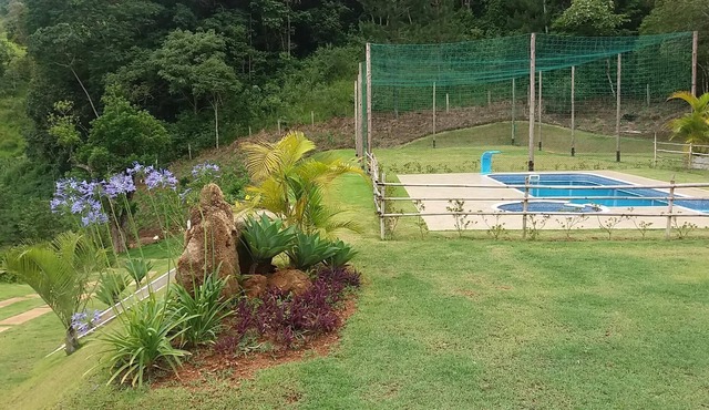 TEA W / POOL, HYDRO AND VERY NATURE 11998889848