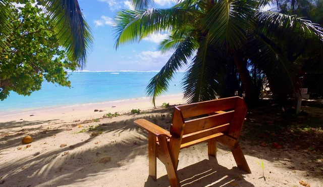 Teiao Beachfront Aroa Beach