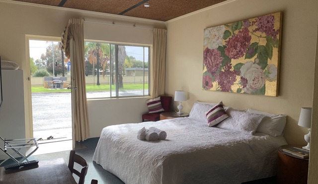 Temora Motel