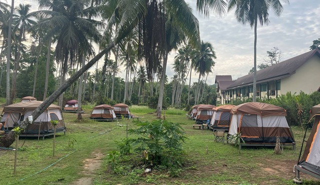 Tent Room
