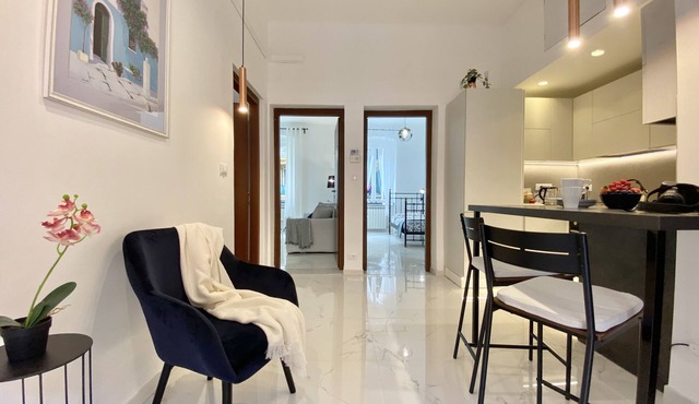 TERMINAL apartment, 80 SQM apartment near the aquarium and the city center