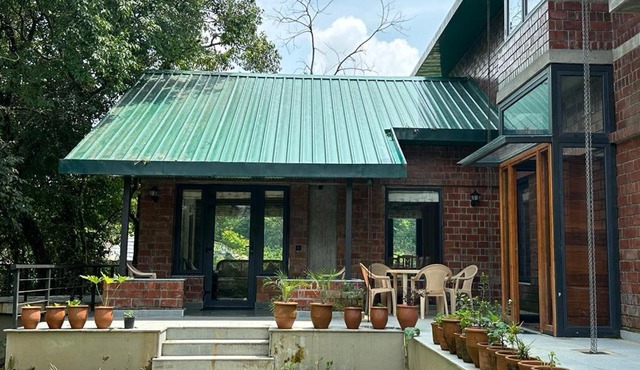 Terra Cottage