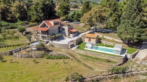 Terra Nossa com Piscina aquecida