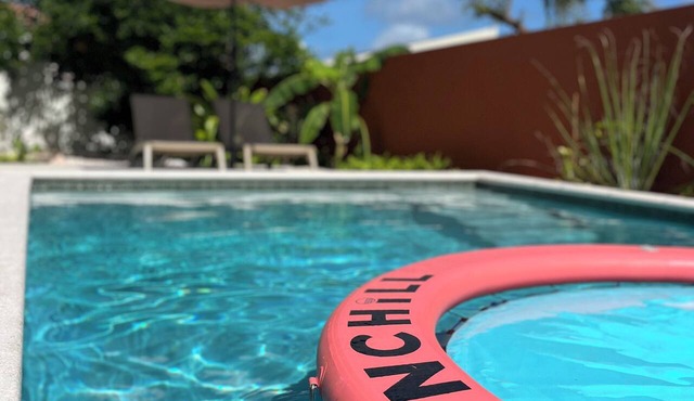 Terra77 - Private pool, Detached, Tropical garden, BBQ, 10min Jan Thiel