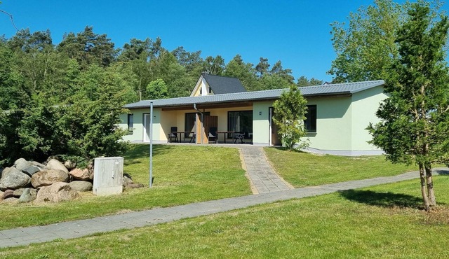 Terraced house in the nature and holiday park on the Groß Labenzer See